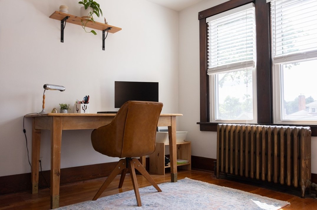 221 Hornaday Rd, Pittsburgh PA 15210-4221 exterior