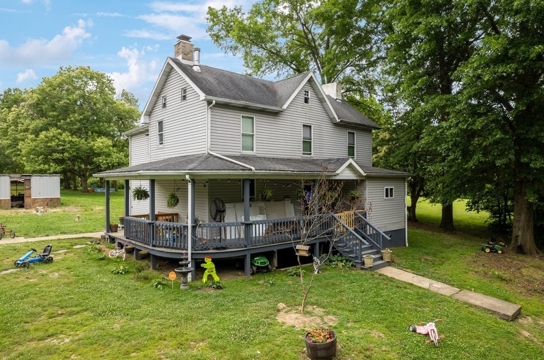 106 Morris Buncic Rd, Smithfield, PA 15478-1362