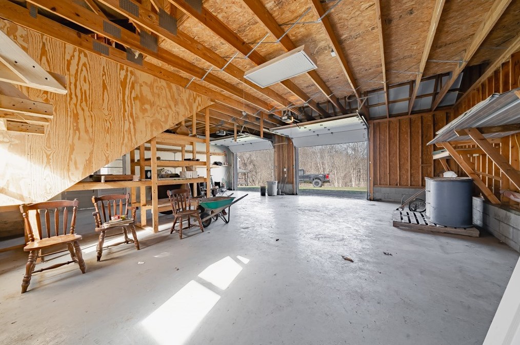 106 Morris Buncic Rd, Smithfield PA  15478-1356 exterior