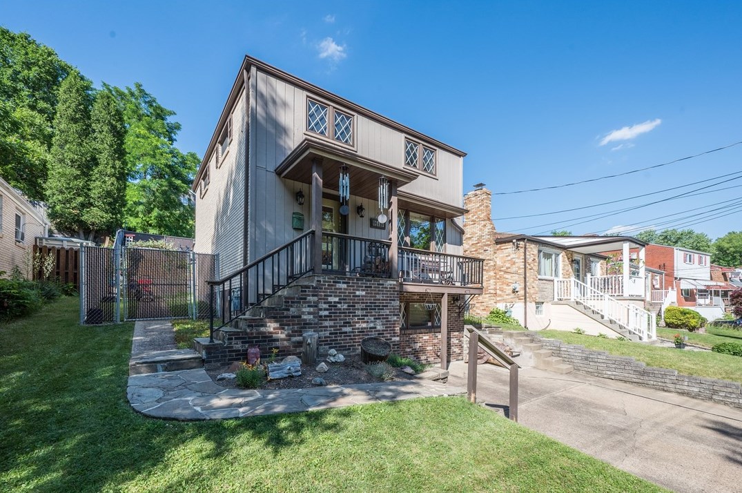 919 Dorchester Ave, Pittsburgh, PA 15226-2117