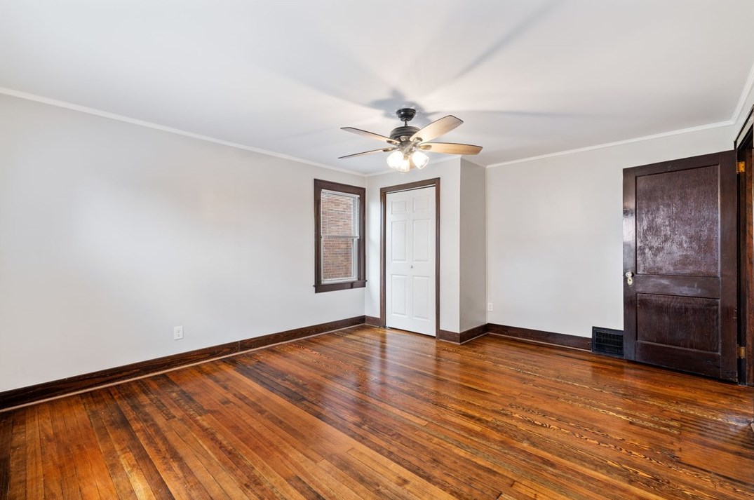 816 Elizabeth St, Pittsburgh PA 15221-3940 exterior