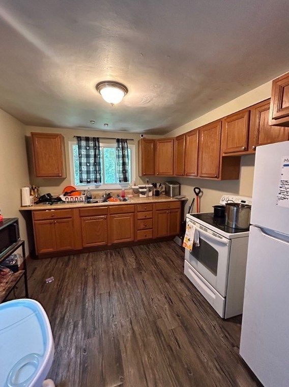 326 Dorothy Dr, Pittsburgh PA 15235-1830 exterior