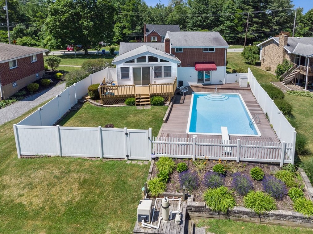 335 E Union Rd, Cheswick, PA 15024