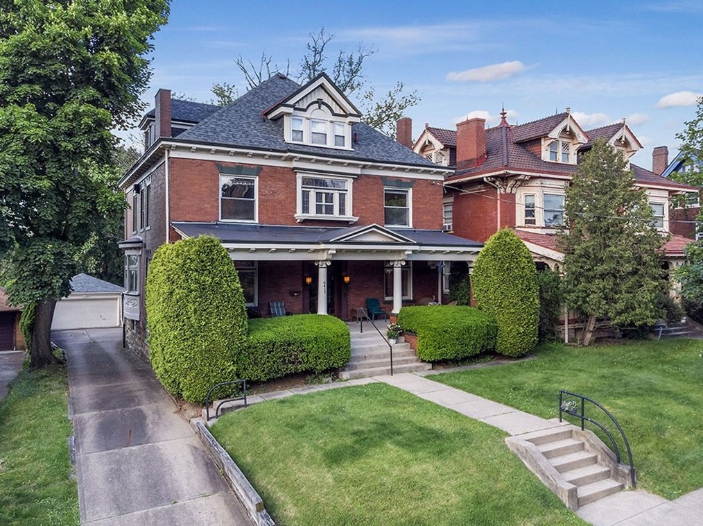 6417 Darlington Rd, Pittsburgh, PA 15217-1837