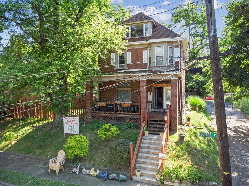 1430 Foliage St, Pittsburgh, PA 15221