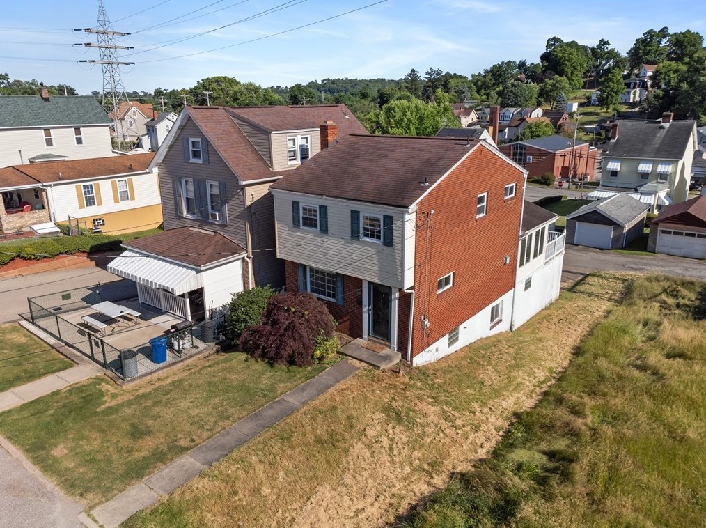 1144 Elwell St, Pittsburgh, PA 15207