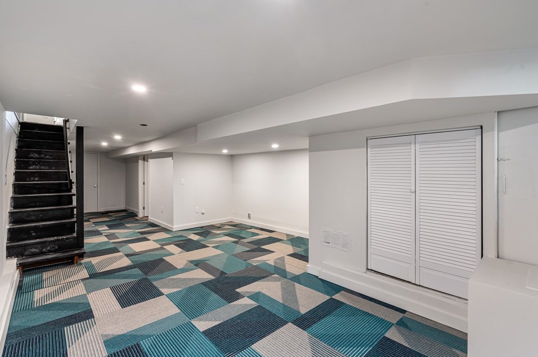 722 Copeland St, Pittsburgh PA  15232-2285 exterior