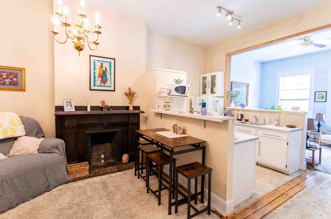 1604 Buena Vis St, Pittsburgh PA 15212-3926 exterior