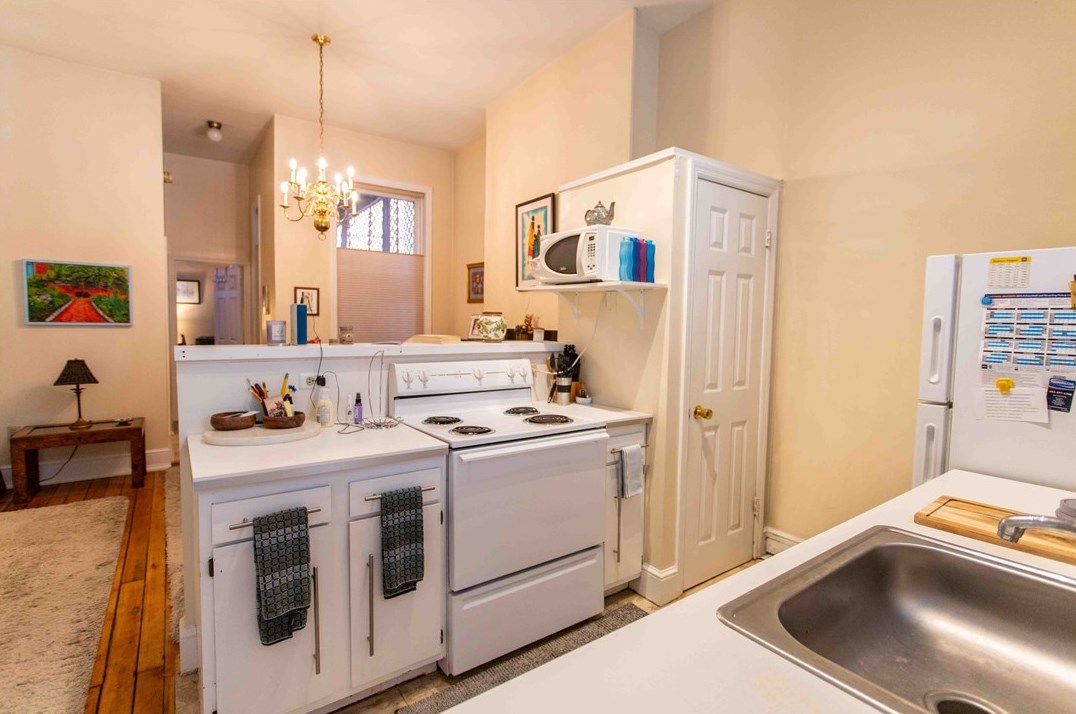 1604 Buena Vis St, Pittsburgh PA 15212-3926 exterior