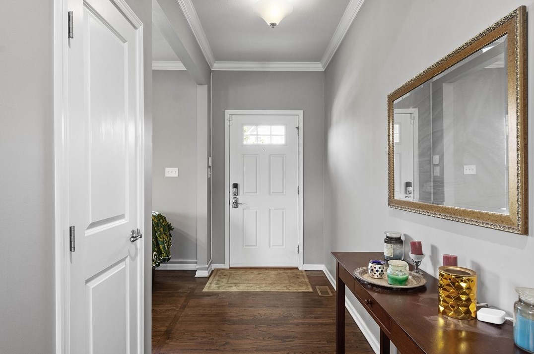 2107 Majestic Dr North, Canonsburg, PA 15317