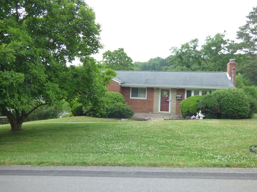 1608 Lucille Dr, Pittsburgh, PA 15234