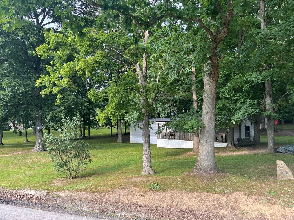 2698 W Creek Rd, Rochester Mills, PA 15771