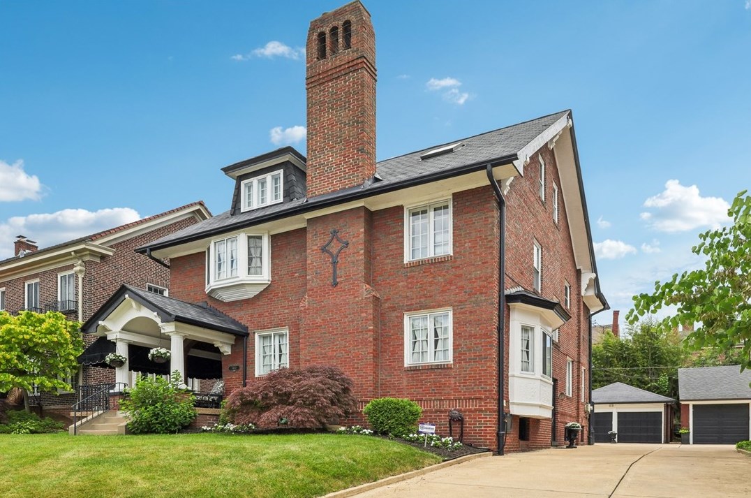 1402 Browning Rd, Pittsburgh, PA 15206