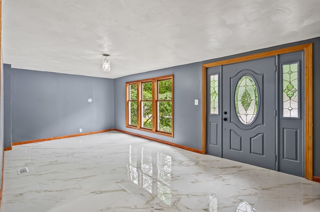 101 Weber Rd, Sewickley, PA 15143