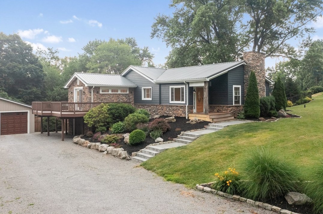 117 Burns Rd, New Brighton, PA 15066