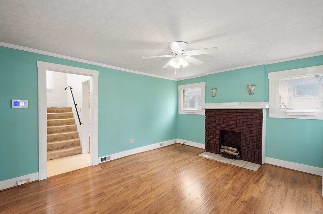 3500 Mcclure Ave, Pittsburgh PA  15212-2148 exterior