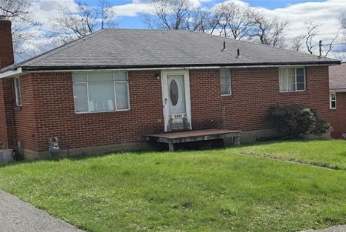 12480 Larimer Ave, North Huntingdon, PA 15642