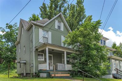 912 Morton St, New Castle, PA 16101 - Photo 1