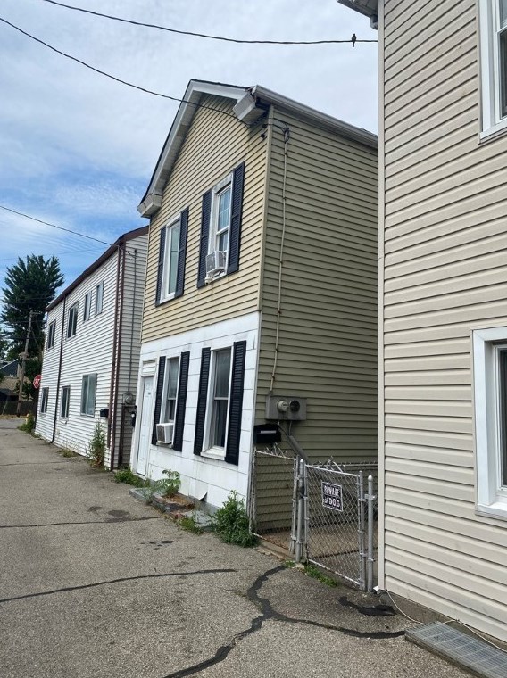 1950 Tours St, Pittsburgh, PA 15212