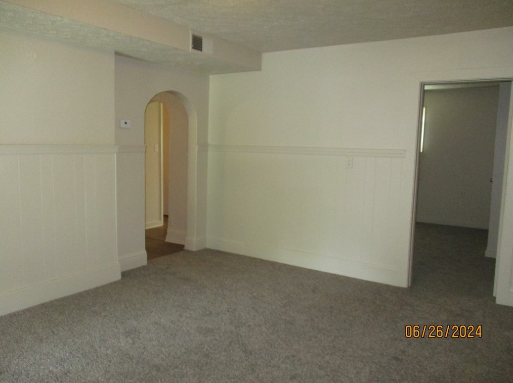 920 Ewing St, Washington, PA 15301