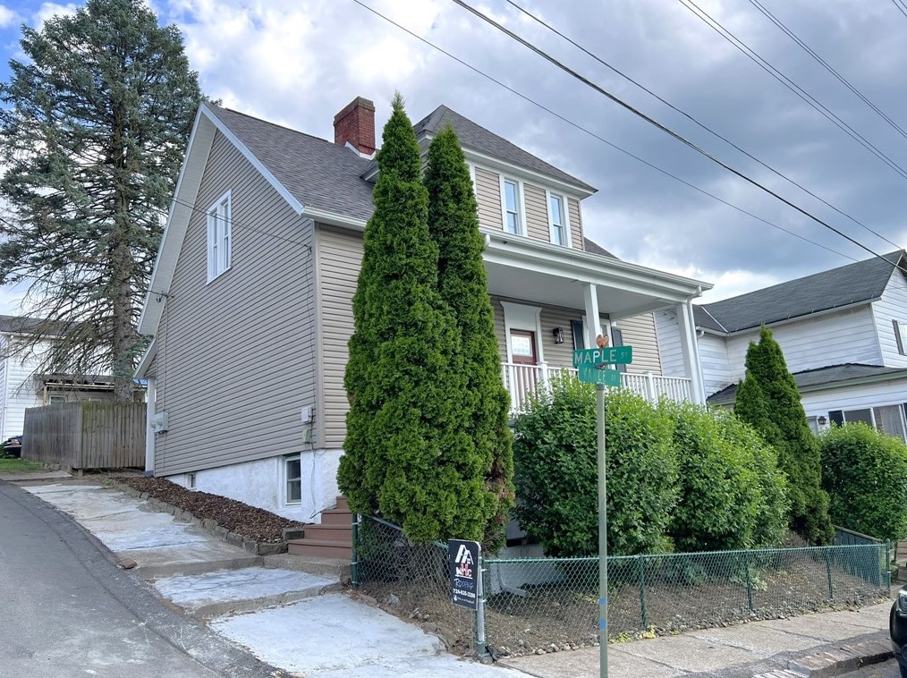 108 Vance St, Everson, PA 15631