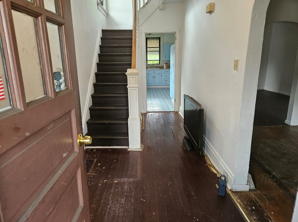 936 Vermont Ave, Glassport, PA 15045