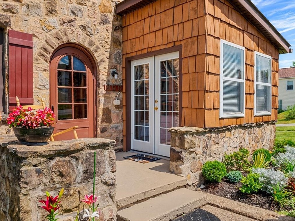800 Grant St, East Brady, PA 16028