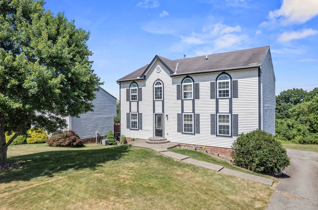 42 Elkie Dr, Washington, PA 15301