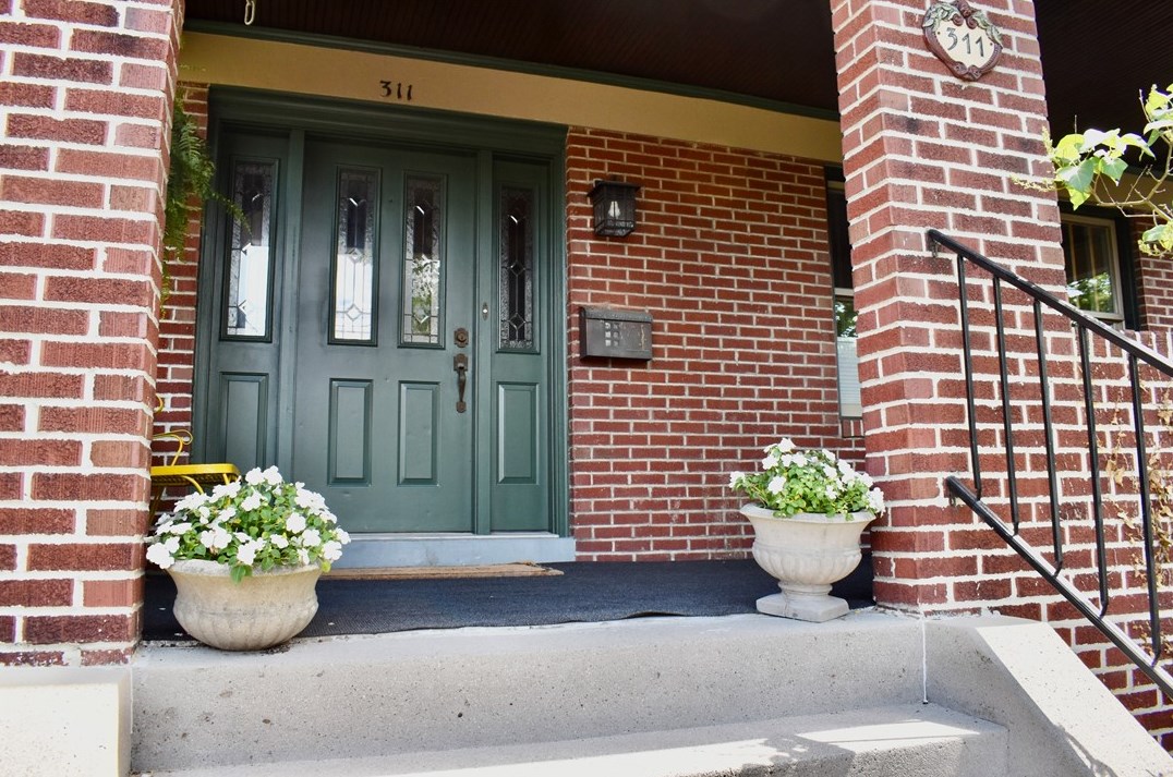 311 Dell, Pittsburgh, PA 15216