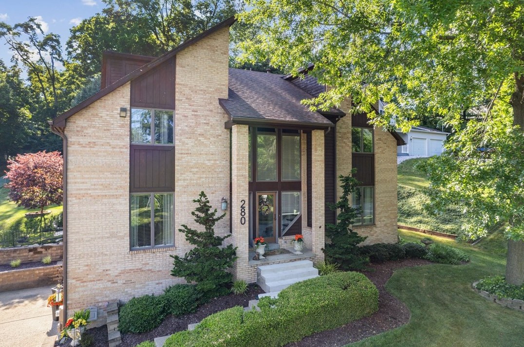 280 Buttermilk Hollow Rd, North Huntingdon, PA 15642
