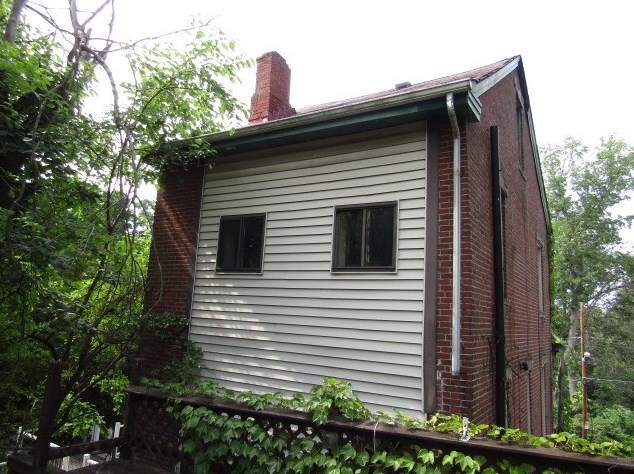 221 Wilbert St, Pittsburgh, PA 15211