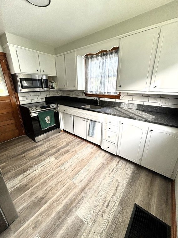 1613 Katherine St, New Castle, PA 16105