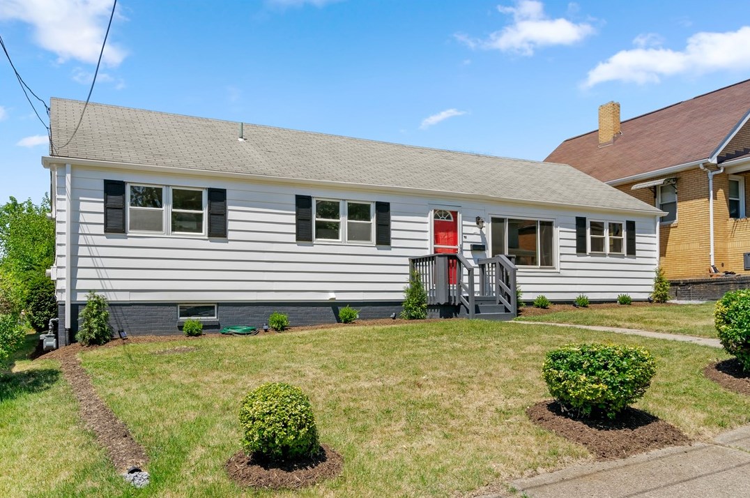 805 12th St, Ambridge, PA 15003