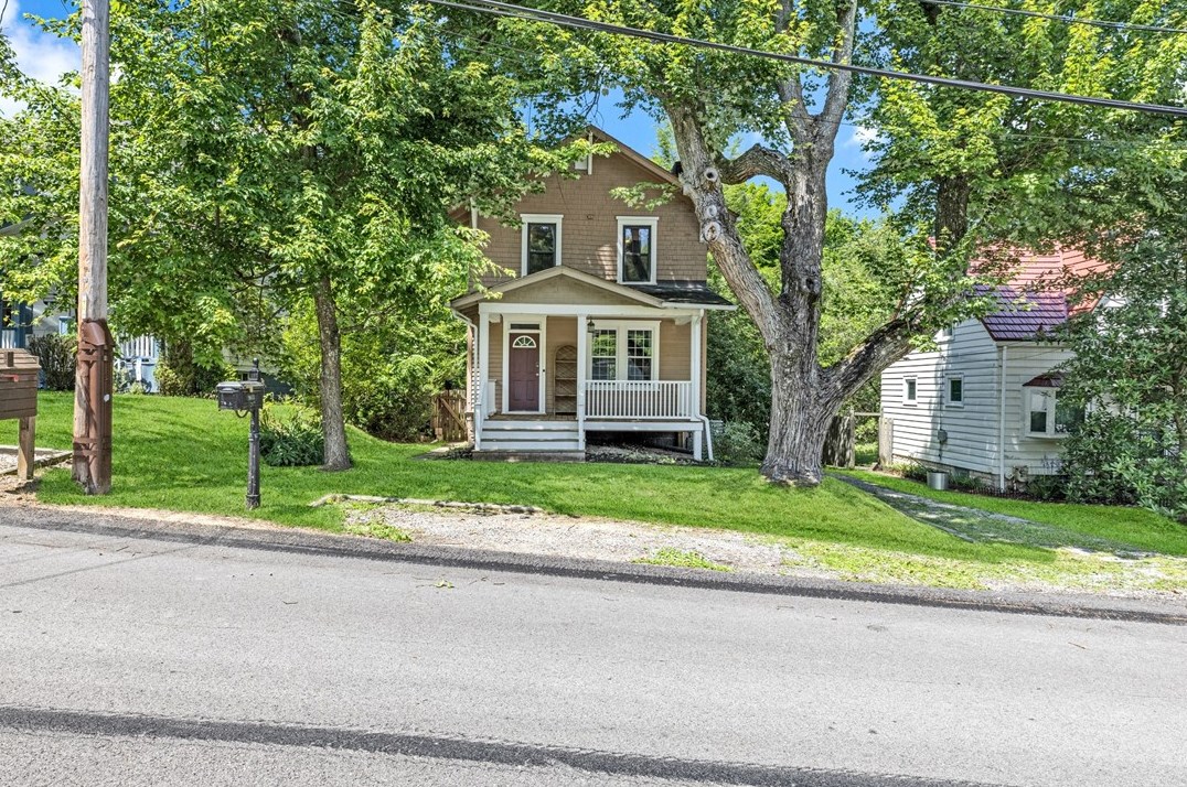 9615 Harding Rd, Pittsburgh, PA 15237