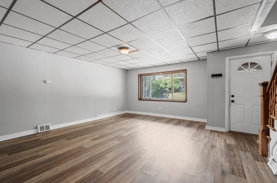 721 Boggs Ave, Pittsburgh PA  15211-2335 exterior