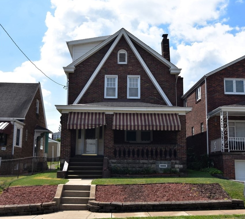 243 W Marigold St, Whitaker, PA 15120