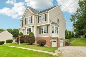 505 W Mcmurray Rd North, Canonsburg, PA 15317