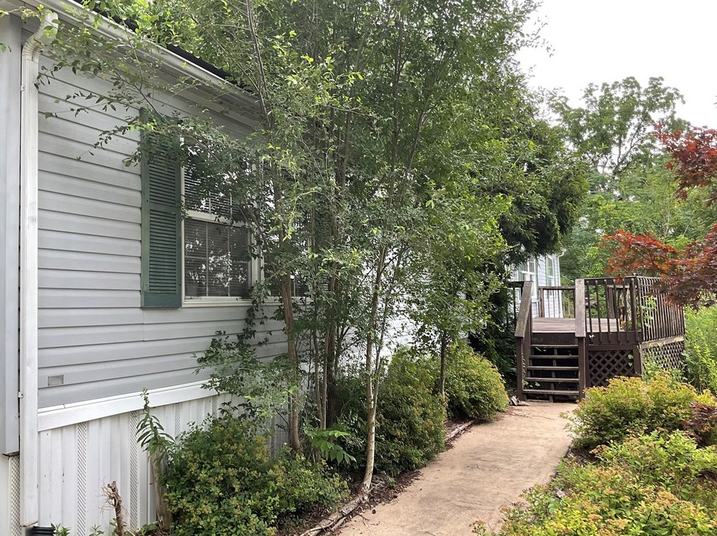 406 N 4th St, West Newton, PA 15089