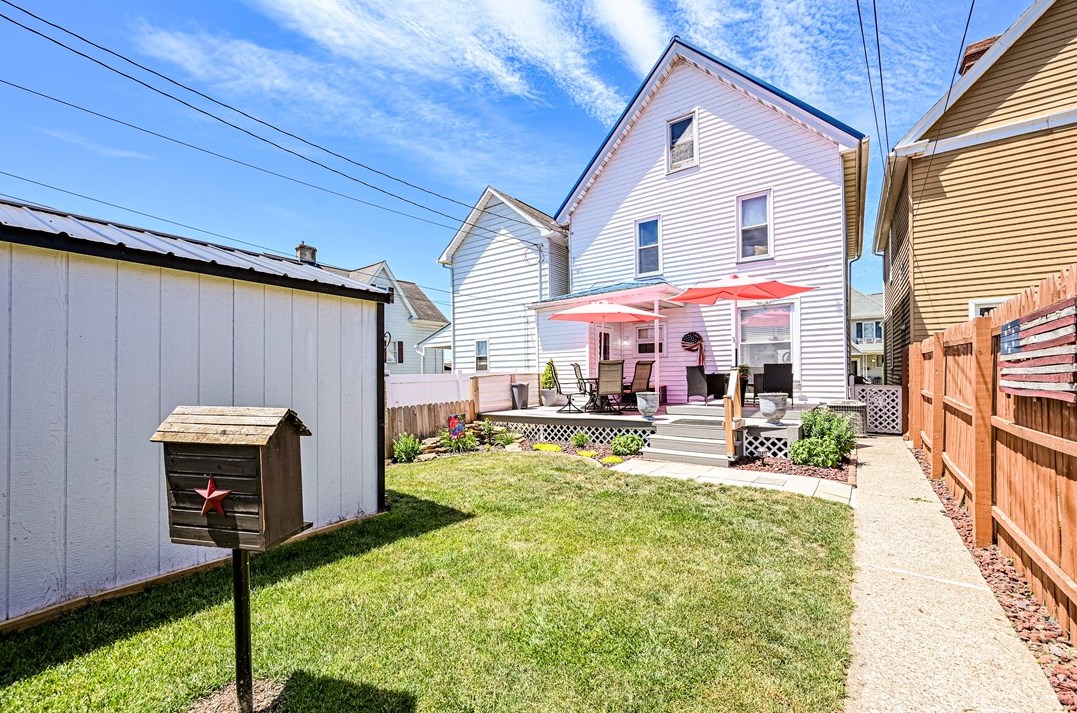 611 Weldon St, Latrobe, PA 15650