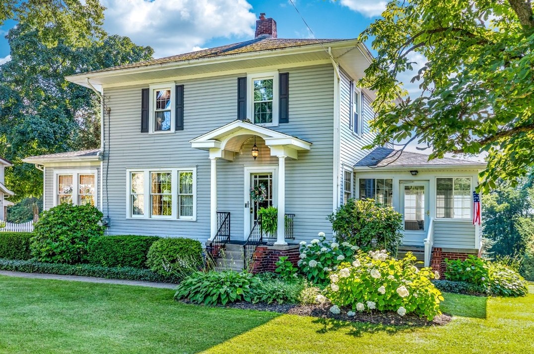 4720 Ellwood Rd, New Castle, PA 16101