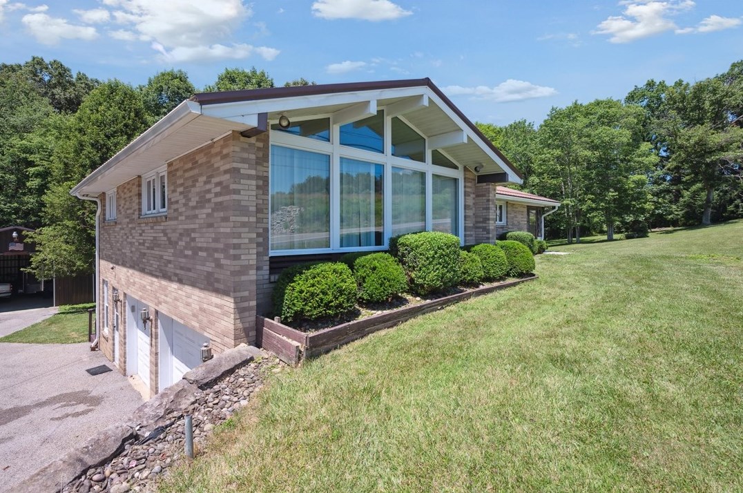 657 E Brady Rd, Cowansville, PA 16218