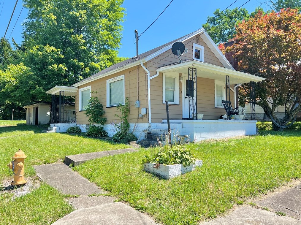 312 Fern St, New Castle, PA 16101