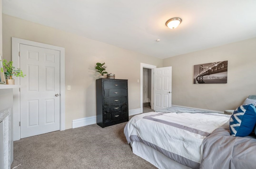 223 Linnview Ave, Pittsburgh PA  15210-3719 exterior