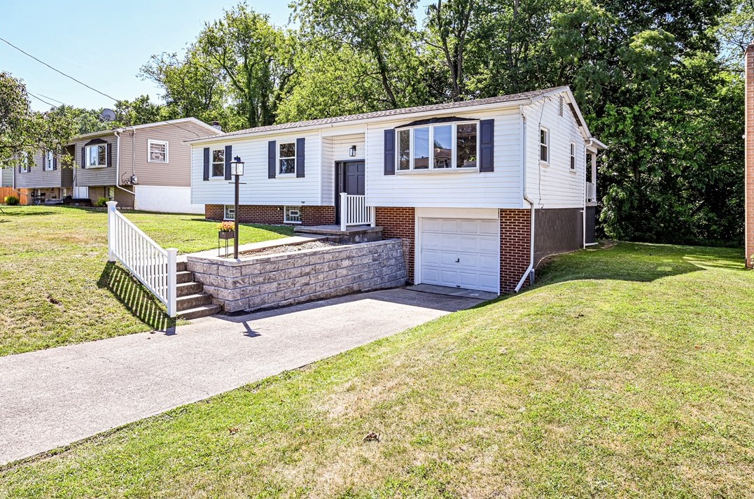 118 Easy St, Latrobe, PA 15650