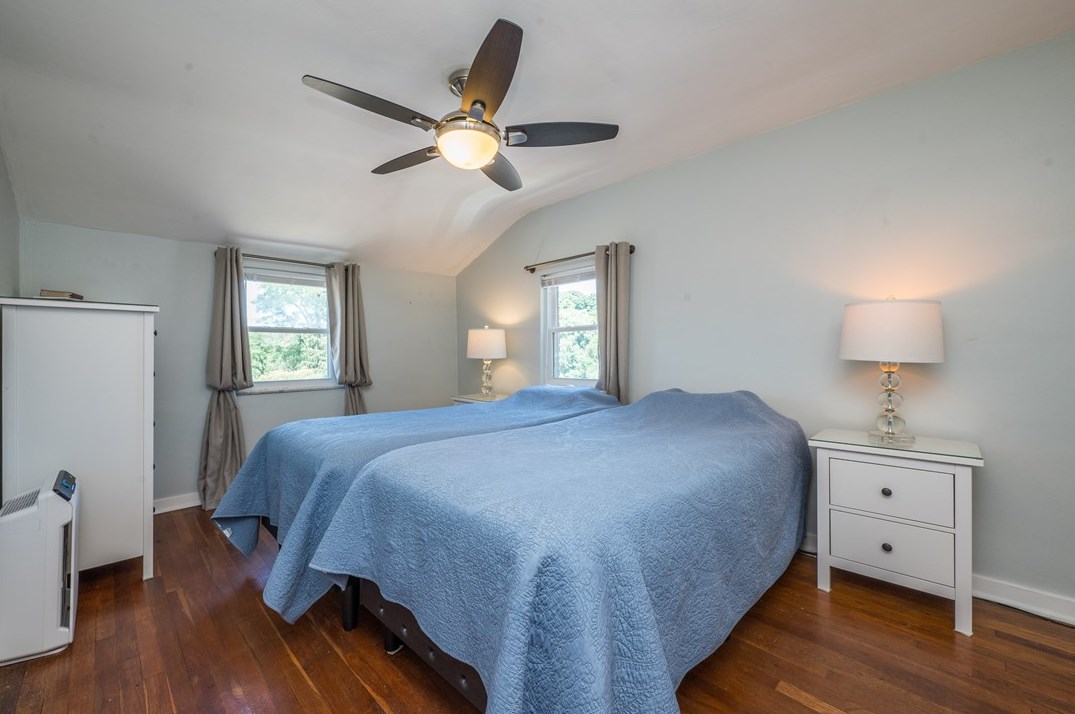 936 Roland Rd, Pittsburgh PA  15221-3961 exterior