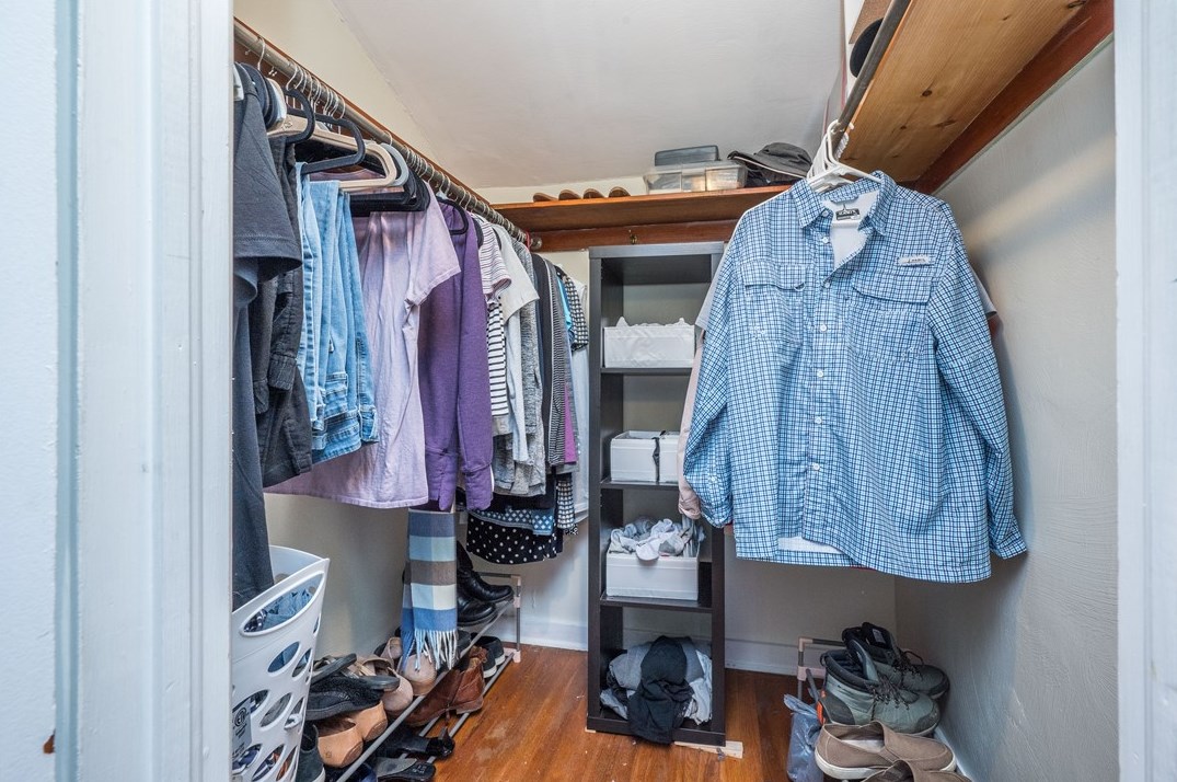 936 Roland Rd, Pittsburgh PA  15221-3961 exterior