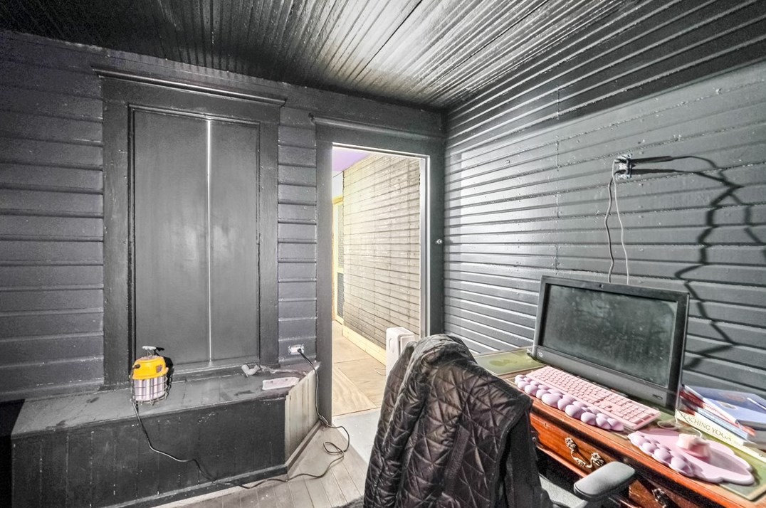 280 Locust Ave, Washington PA 15301-9732 exterior