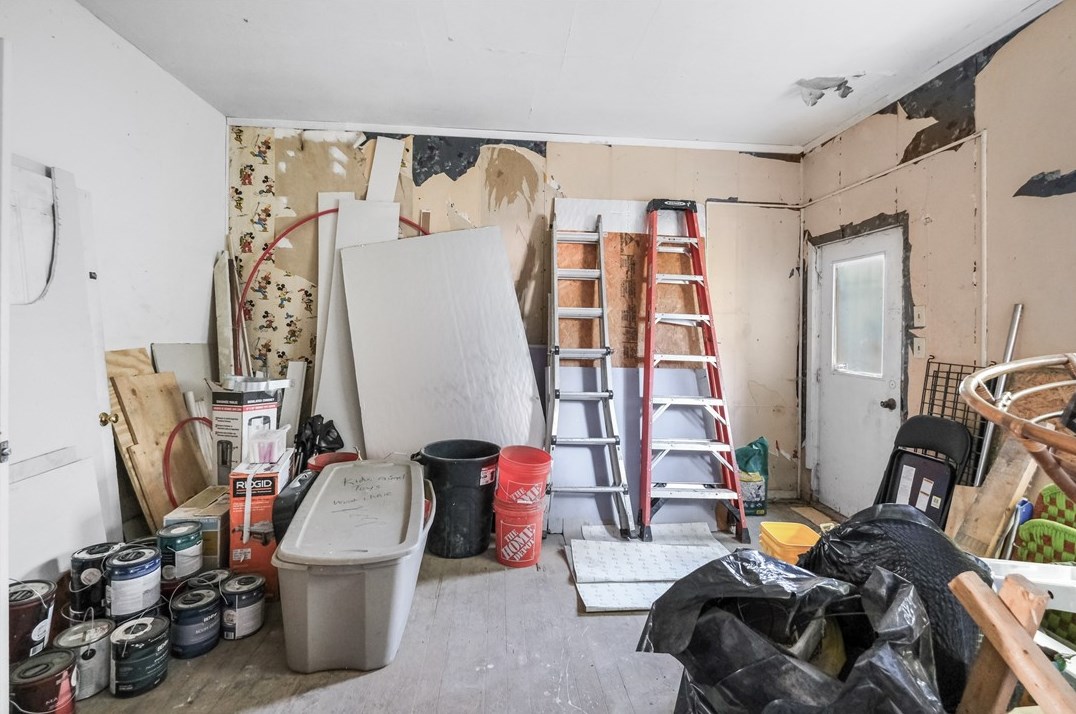 280 Locust Ave, Washington PA 15301-9732 exterior