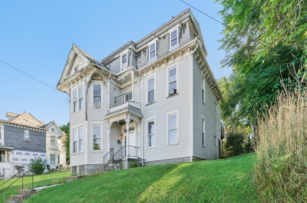 280 Locust Ave, Washington PA 15301-9732 exterior