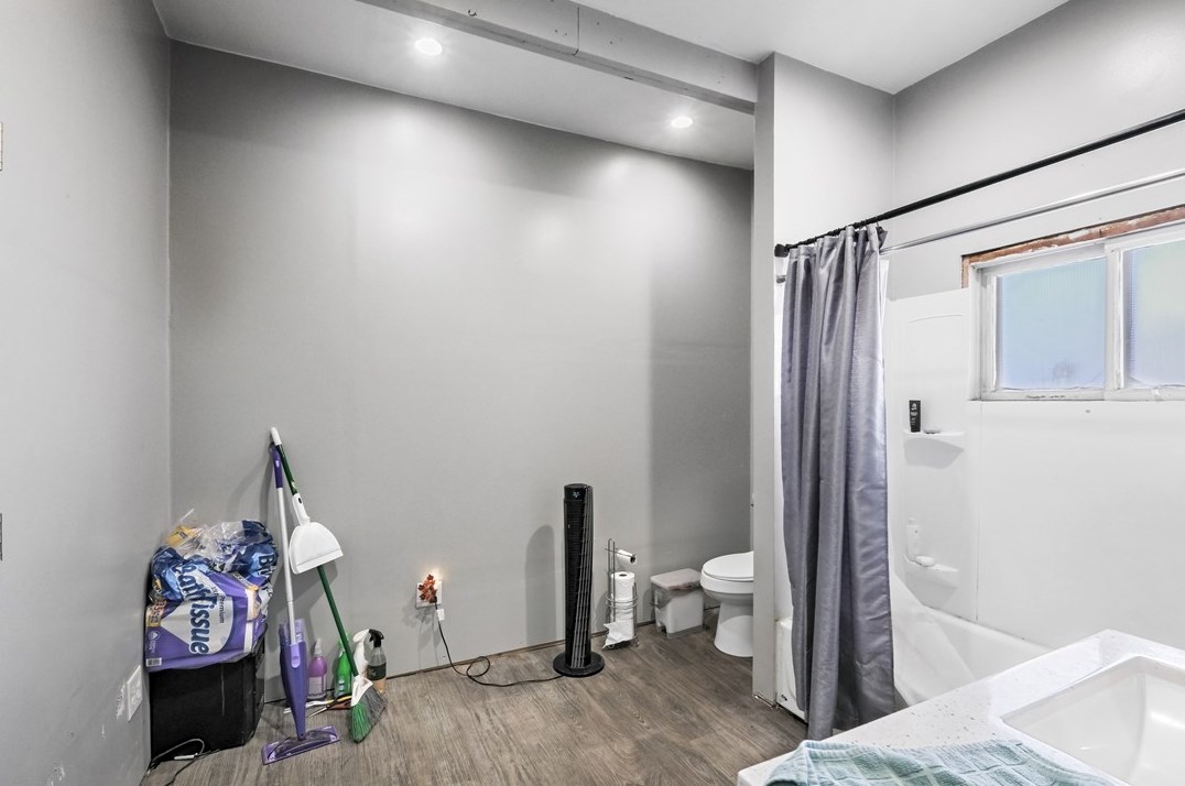 280 Locust Ave, Washington PA 15301-9732 exterior